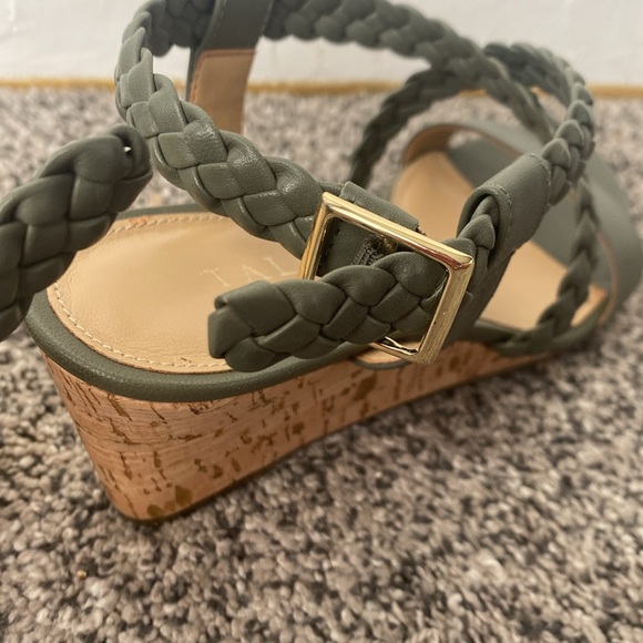 Talbots SUMMER SAGE ROYCE BRAID WEDGE SHOE 5.5 cork heel like new! Worn inside. - Picture 4 of 8